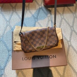 Louis Vuitton Favorite PM bag